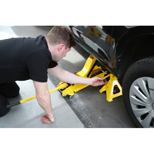 Купити Підставка під автомобіль, 2 штуки STANLEY STMT81255-1. Офіційний магазин Toolmaster Україна. Фірмовий інструмент та обладнання, офіційна гарантія