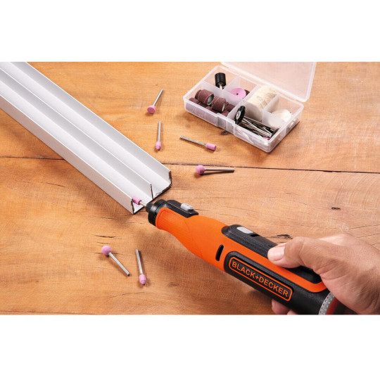 Купити Багатофункціональний інструмент акумуляторний BLACK+DECKER BCRT8I. Офіційний магазин Toolmaster Україна. Фірмовий інструмент та обладнання, офіційна гарантія