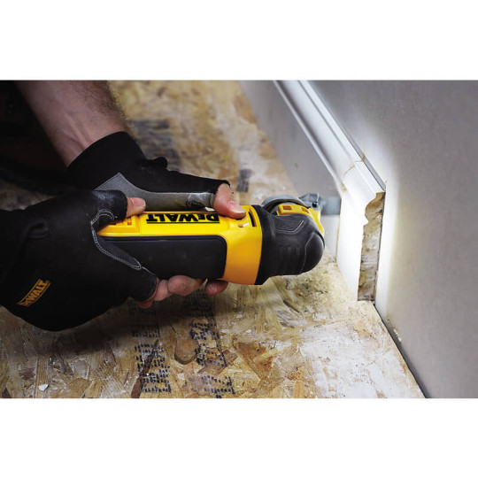 Купити Багатофункціональний інструмент мережевий DeWALT DWE315KT. Офіційний магазин Toolmaster Україна. Фірмовий інструмент та обладнання, офіційна гарантія