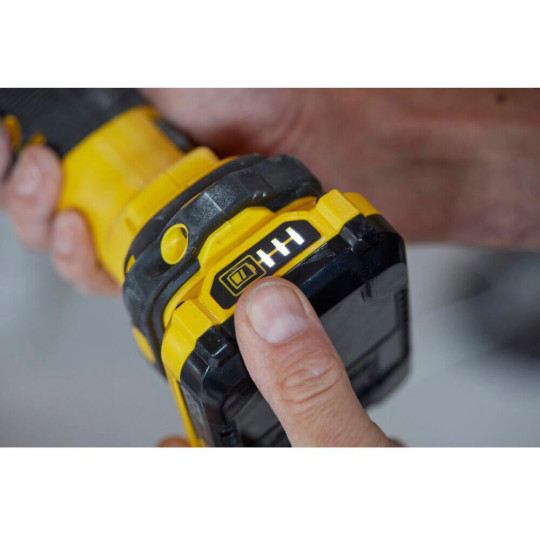 Купити Багатофункціональний інструмент акумуляторний STANLEY FATMAX SFMCE500D2K. Офіційний магазин Toolmaster Україна. Фірмовий інструмент та обладнання, офіційна гарантія