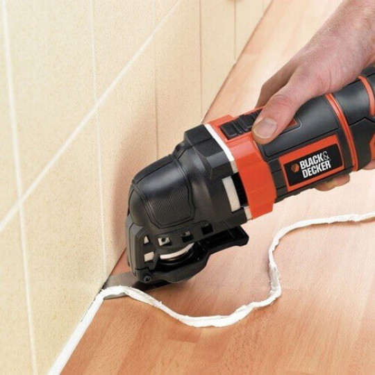 Купити Багатофункціональний інструмент мережевий BLACK+DECKER MT300KA. Офіційний магазин Toolmaster Україна. Фірмовий інструмент та обладнання, офіційна гарантія