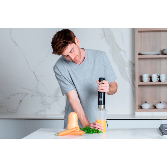 Купити Ручной блендер BLACK+DECKER BXHB1501E. Официальный магазин Toolmaster Украина. Фирменный инструмент и оборудование, официальная гарантия