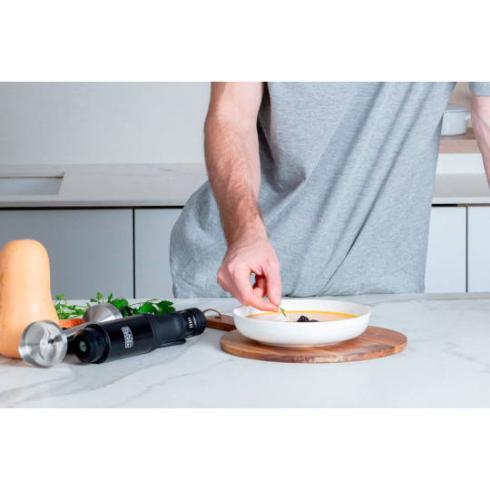 Купити Ручной блендер BLACK+DECKER BXHB1501E. Официальный магазин Toolmaster Украина. Фирменный инструмент и оборудование, официальная гарантия