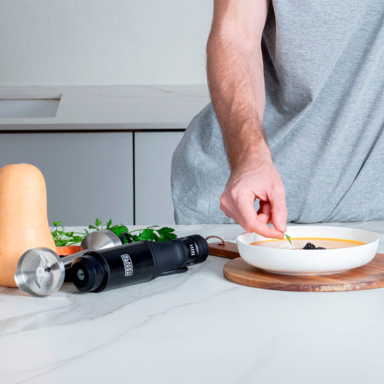 Купити Ручной блендер BLACK+DECKER BXHB1501E. Официальный магазин Toolmaster Украина. Фирменный инструмент и оборудование, официальная гарантия