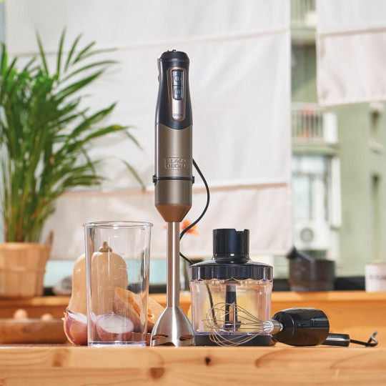 Купити Ручной блендер BLACK+DECKER BXHBA1200E. Официальный магазин Toolmaster Украина. Фирменный инструмент и оборудование, официальная гарантия