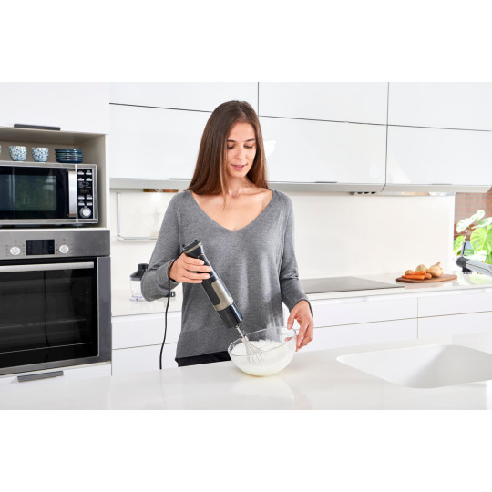 Купити Ручной блендер BLACK+DECKER BXHBA1500E. Официальный магазин Toolmaster Украина. Фирменный инструмент и оборудование, официальная гарантия