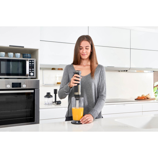 Купити Ручной блендер BLACK+DECKER BXHBA1500E. Официальный магазин Toolmaster Украина. Фирменный инструмент и оборудование, официальная гарантия