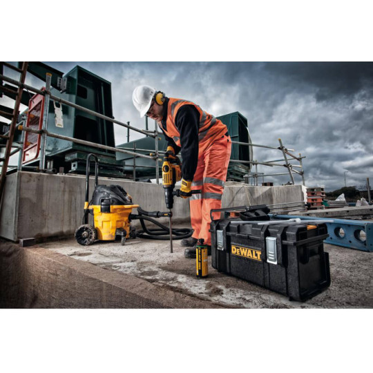 Купити Бур с полым стволом DeWALT DT60230. Официальный магазин Toolmaster Украина. Фирменный инструмент и оборудование, официальная гарантия