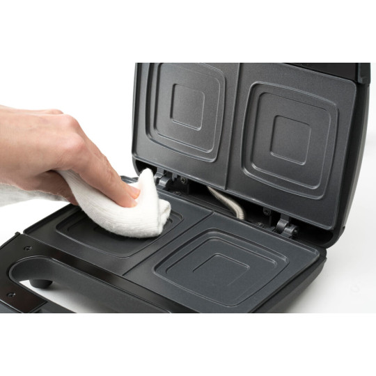 Купити Бутербродница BLACK+DECKER BXSA753E. Официальный магазин Toolmaster Украина. Фирменный инструмент и оборудование, официальная гарантия