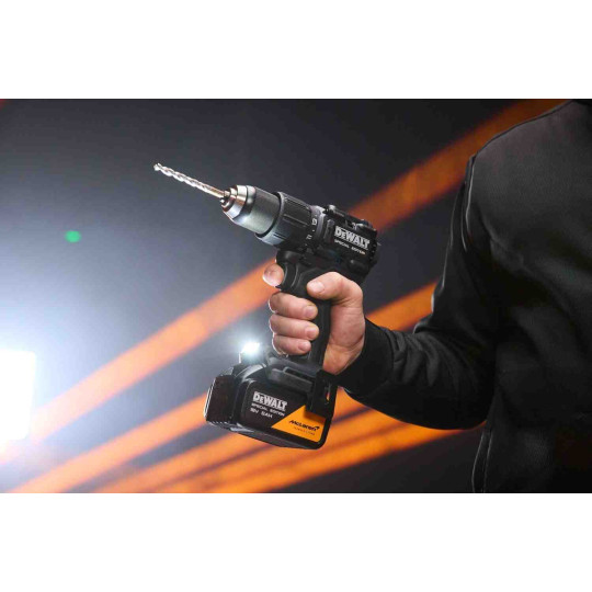 Купити Дриль-шурупокрут ударний McLaren F1 TEAM SPECIAL EDITION DeWALT DCD86MP2KT. Офіційний магазин Toolmaster Україна. Фірмовий інструмент та обладнання, офіційна гарантія