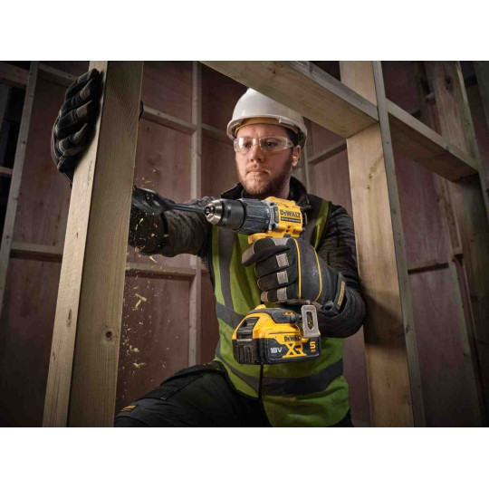 Купити Дриль-шуруповерт акумуляторний безщітковий ударний DeWALT DCD799NT. Офіційний магазин Toolmaster Україна. Фірмовий інструмент та обладнання, офіційна гарантія