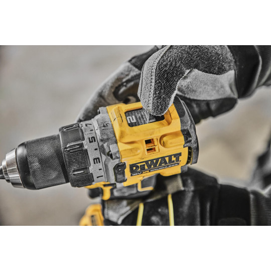 Купити Дриль-шуруповерт акумуляторний безщітковий DeWALT DCD800E2T. Офіційний магазин Toolmaster Україна. Фірмовий інструмент та обладнання, офіційна гарантія