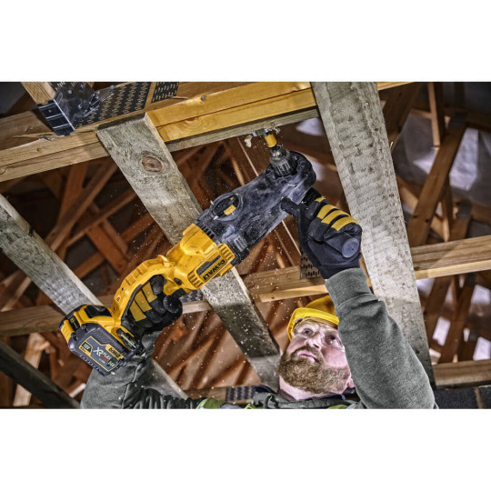 Купити Дриль акумуляторний безщітковий DeWALT DCD470N. Офіційний магазин Toolmaster Україна. Фірмовий інструмент та обладнання, офіційна гарантія