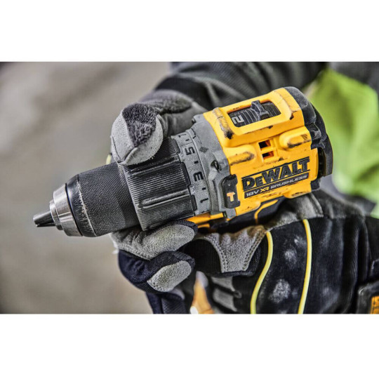 Купити Дрель-шуруповёрт аккумуляторная бесщёточная ударная DeWALT DCD805E1T. Официальный магазин Toolmaster Украина. Фирменный инструмент и оборудование, официальная гарантия