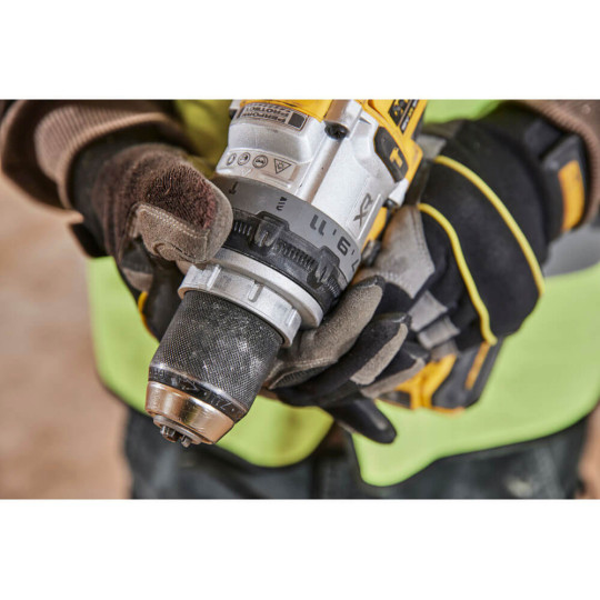 Купити Дриль-шурупокрут акумуляторний безщітковий ударний DeWALT DCD1007NT. Офіційний магазин Toolmaster Україна. Фірмовий інструмент та обладнання, офіційна гарантія