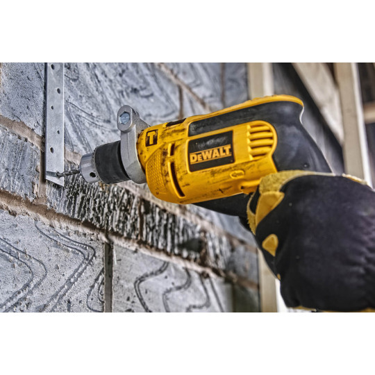Купити Дриль мережевий ударний DeWALT DWD024. Офіційний магазин Toolmaster Україна. Фірмовий інструмент та обладнання, офіційна гарантія