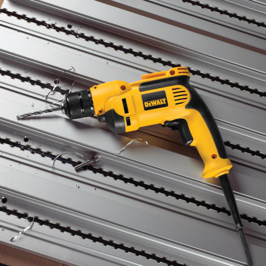 Купити Дриль мережевий DeWALT DWD112S. Офіційний магазин Toolmaster Україна. Фірмовий інструмент та обладнання, офіційна гарантія