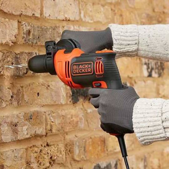 Купити Дриль мережевий ударний BLACK+DECKER BEH710K. Офіційний магазин Toolmaster Україна. Фірмовий інструмент та обладнання, офіційна гарантія