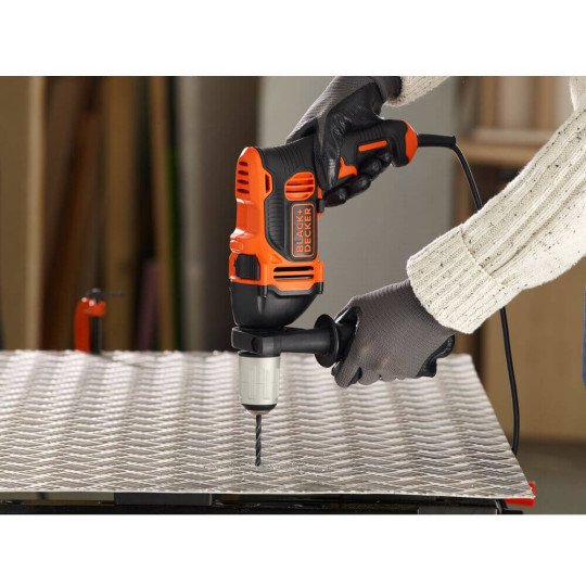 Купити Дриль мережевий ударний BLACK+DECKER BEH850. Офіційний магазин Toolmaster Україна. Фірмовий інструмент та обладнання, офіційна гарантія