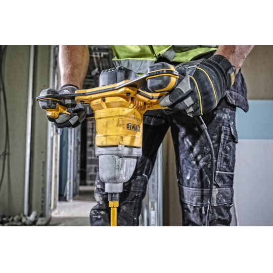 Купити Міксер мережевий DeWALT DWD241. Офіційний магазин Toolmaster Україна. Фірмовий інструмент та обладнання, офіційна гарантія
