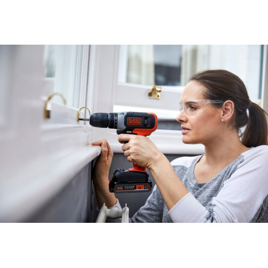 Купити Дриль-шурупокрут акумуляторний BLACK+DECKER BCD001C1. Офіційний магазин Toolmaster Україна. Фірмовий інструмент та обладнання, офіційна гарантія