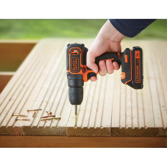 Купити Дриль-шурупокрут акумуляторний BLACK+DECKER BDCD18. Офіційний магазин Toolmaster Україна. Фірмовий інструмент та обладнання, офіційна гарантія