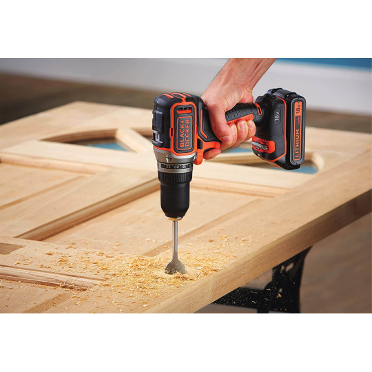 Купити Дриль-шурупокрут акумуляторний безщітковий BLACK+DECKER BL186KB. Офіційний магазин Toolmaster Україна. Фірмовий інструмент та обладнання, офіційна гарантія