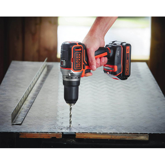 Купити Дриль-шурупокрут акумуляторний безщітковий BLACK+DECKER BL186KB. Офіційний магазин Toolmaster Україна. Фірмовий інструмент та обладнання, офіційна гарантія