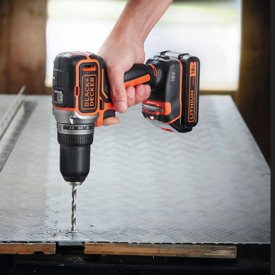 Купити Дриль-шурупокрут акумуляторний безщітковий BLACK+DECKER BL186N. Офіційний магазин Toolmaster Україна. Фірмовий інструмент та обладнання, офіційна гарантія