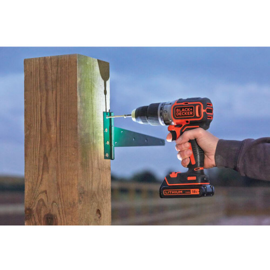 Купити Дриль-шурупокрут ударний безщітковий акумуляторний BLACK+DECKER BL188N. Офіційний магазин Toolmaster Україна. Фірмовий інструмент та обладнання, офіційна гарантія