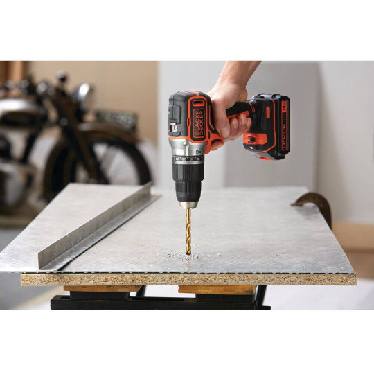 Купити Дриль-шурупокрут ударний безщітковий акумуляторний BLACK+DECKER BL188N. Офіційний магазин Toolmaster Україна. Фірмовий інструмент та обладнання, офіційна гарантія