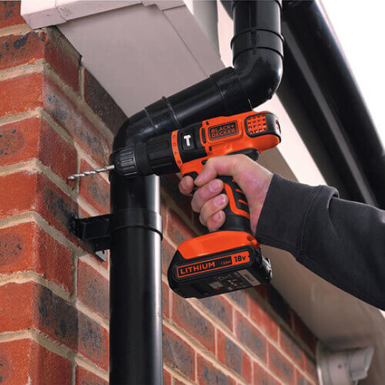 Купити Дриль акумуляторний ударний BLACK+DECKER BDCH188N. Офіційний магазин Toolmaster Україна. Фірмовий інструмент та обладнання, офіційна гарантія