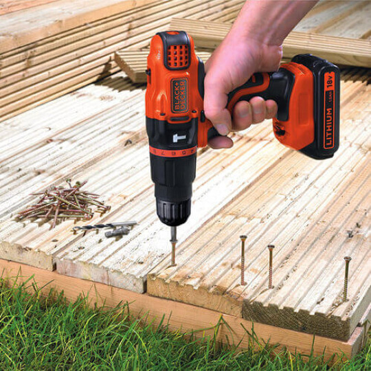 Купити Дриль акумуляторний ударний BLACK+DECKER BDCH188N. Офіційний магазин Toolmaster Україна. Фірмовий інструмент та обладнання, офіційна гарантія