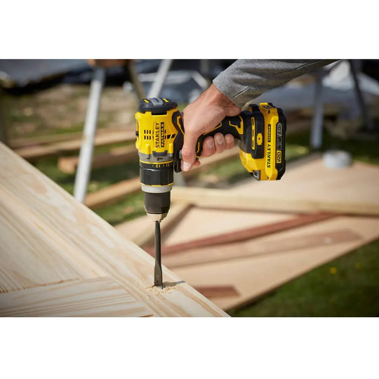 Купити Дриль-шурупокрут ударний акумуляторний безщітковий STANLEY FATMAX SFMCD721B. Офіційний магазин Toolmaster Україна. Фірмовий інструмент та обладнання, офіційна гарантія