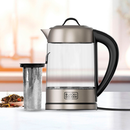Купити Електрочайник BLACK+DECKER BXKE2205E. Официальный магазин Toolmaster Украина. Фирменный инструмент и оборудование, официальная гарантия