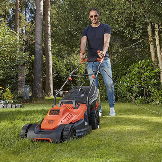 Купити Газонокосарка електрична BLACK+DECKER BEMW481BH. Офіційний магазин Toolmaster Україна. Фірмовий інструмент та обладнання, офіційна гарантія