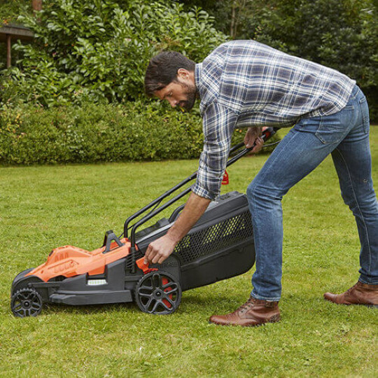 Купити Газонокосарка електрична BLACK+DECKER BEMW481BH. Офіційний магазин Toolmaster Україна. Фірмовий інструмент та обладнання, офіційна гарантія