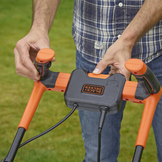 Купити Газонокосарка електрична BLACK+DECKER BEMW481BH. Офіційний магазин Toolmaster Україна. Фірмовий інструмент та обладнання, офіційна гарантія