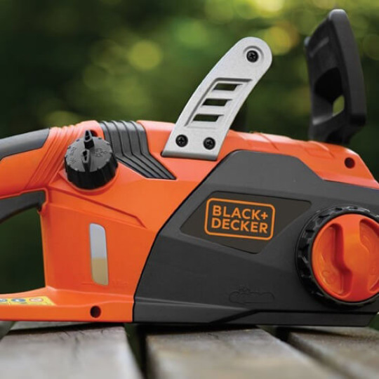 Купити Пила ланцюгова електрична BLACK+DECKER CS2245. Офіційний магазин Toolmaster Україна. Фірмовий інструмент та обладнання, офіційна гарантія