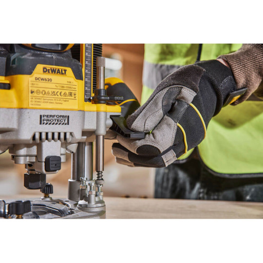 Купити Фрезер акумуляторний безщітковий DeWALT DCW620H2. Офіційний магазин Toolmaster Україна. Фірмовий інструмент та обладнання, офіційна гарантія