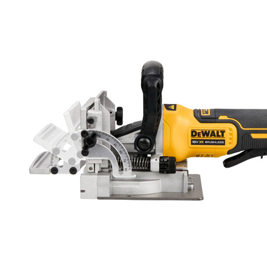 Купити Фрезер акумуляторний безщітковий DeWALT DCW682P2. Офіційний магазин Toolmaster Україна. Фірмовий інструмент та обладнання, офіційна гарантія
