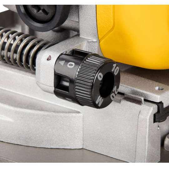 Купити Фрезер акумуляторний безщітковий DeWALT DCW682P2. Офіційний магазин Toolmaster Україна. Фірмовий інструмент та обладнання, офіційна гарантія