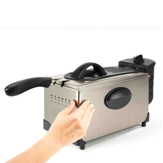 Купити Фритюрниця BLACK+DECKER BXDF2100E. Офіційний магазин Toolmaster Україна. Фірмовий інструмент та обладнання, офіційна гарантія