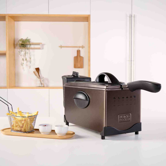 Купити Фритюрниця BLACK+DECKER BXDF2100E. Офіційний магазин Toolmaster Україна. Фірмовий інструмент та обладнання, офіційна гарантія