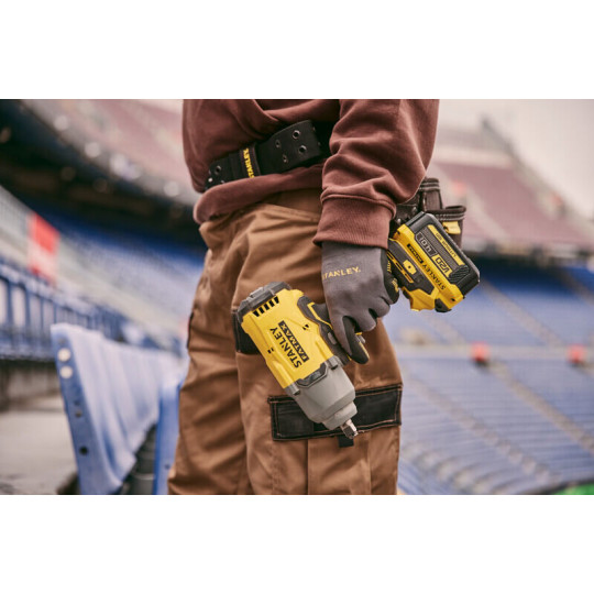 Купити Гайкокрут ударний акумуляторний STANLEY FATMAX SFMCF940B. Офіційний магазин Toolmaster Україна. Фірмовий інструмент та обладнання, офіційна гарантія