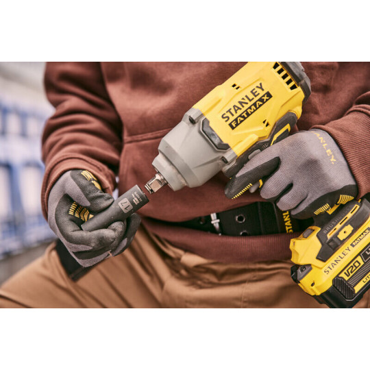 Купити Гайкокрут ударний акумуляторний STANLEY FATMAX SFMCF940B. Офіційний магазин Toolmaster Україна. Фірмовий інструмент та обладнання, офіційна гарантія