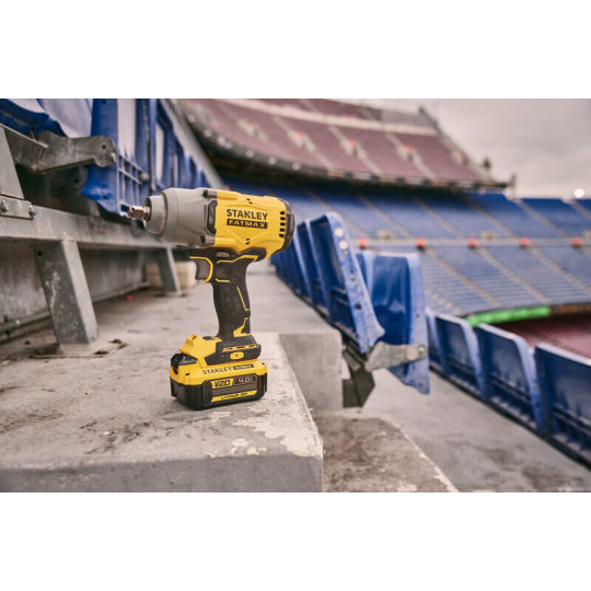 Купити Гайкокрут ударний акумуляторний STANLEY FATMAX SFMCF940B. Офіційний магазин Toolmaster Україна. Фірмовий інструмент та обладнання, офіційна гарантія