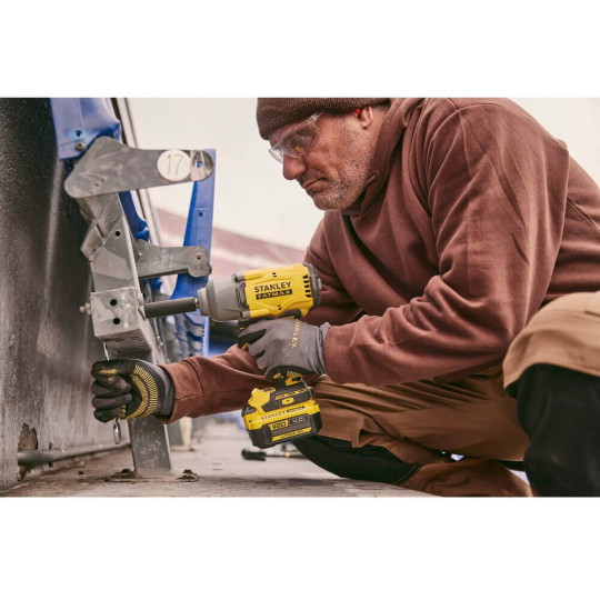 Купити Гайкокрут ударний акумуляторний STANLEY FATMAX SFMCF940M1. Офіційний магазин Toolmaster Україна. Фірмовий інструмент та обладнання, офіційна гарантія