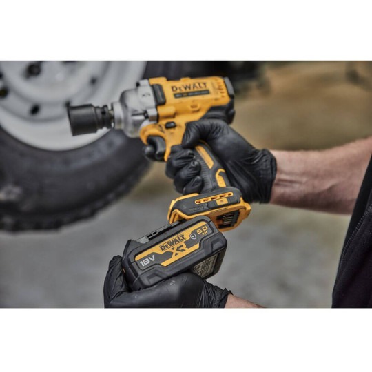 Купити Гайкокрут ударний акумуляторний безщітковий DeWALT DCF891P2G. Офіційний магазин Toolmaster Україна. Фірмовий інструмент та обладнання, офіційна гарантія