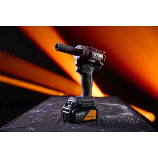 Купити Гайкокрут ударний акумуляторний безщітковий McLaren F1 TEAM SPECIAL EDITION DeWALT DCF92MP2T. Офіційний магазин Toolmaster Україна. Фірмовий інструмент та обладнання, офіційна гарантія